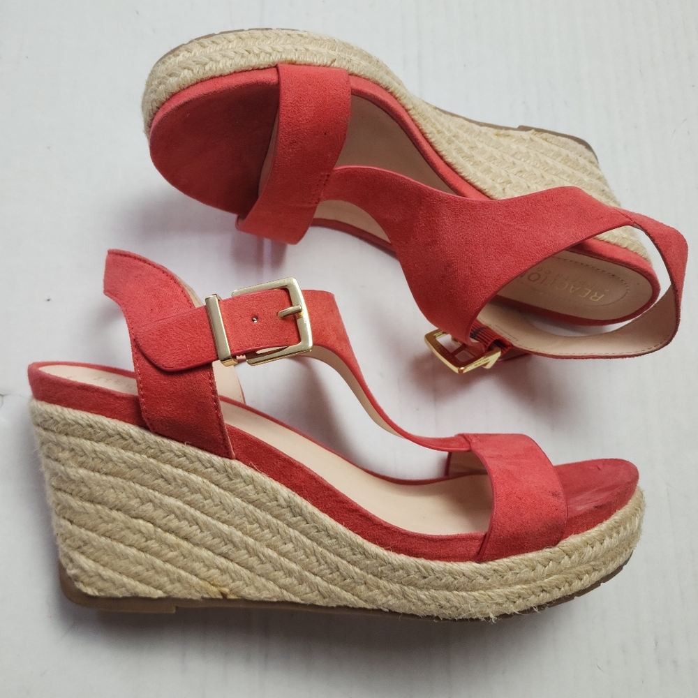 Kenneth Cole Sandals